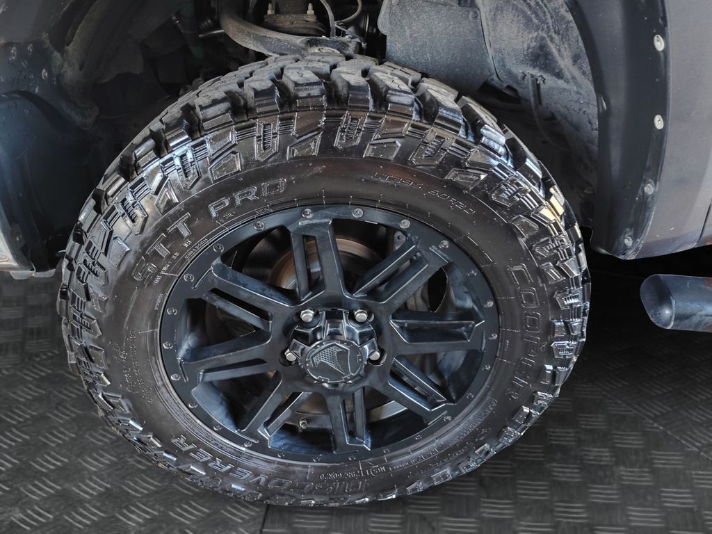 Used Car 2019 Toyota Tundra  Sr5 For Sale Under $35,000 In Austin, Texas