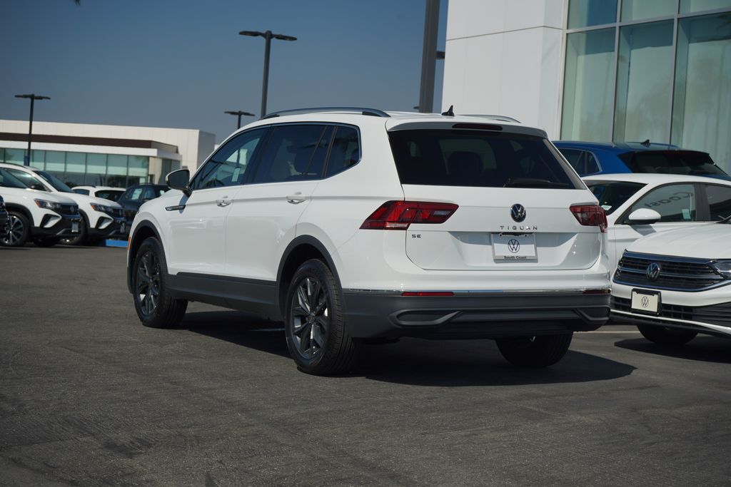 2024 Volkswagen Tiguan 2.0T SE 3