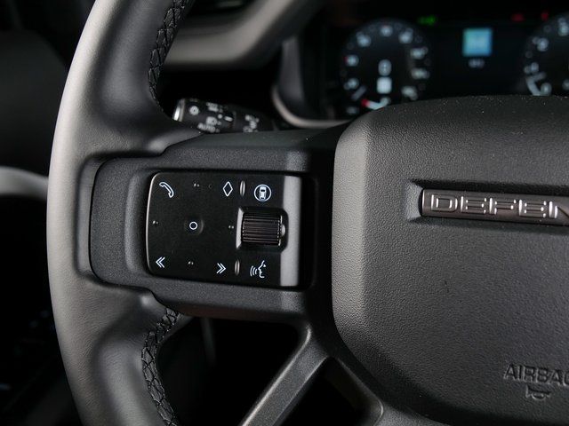 New 2026 White Land Rover X-Dynamic SE image 19
