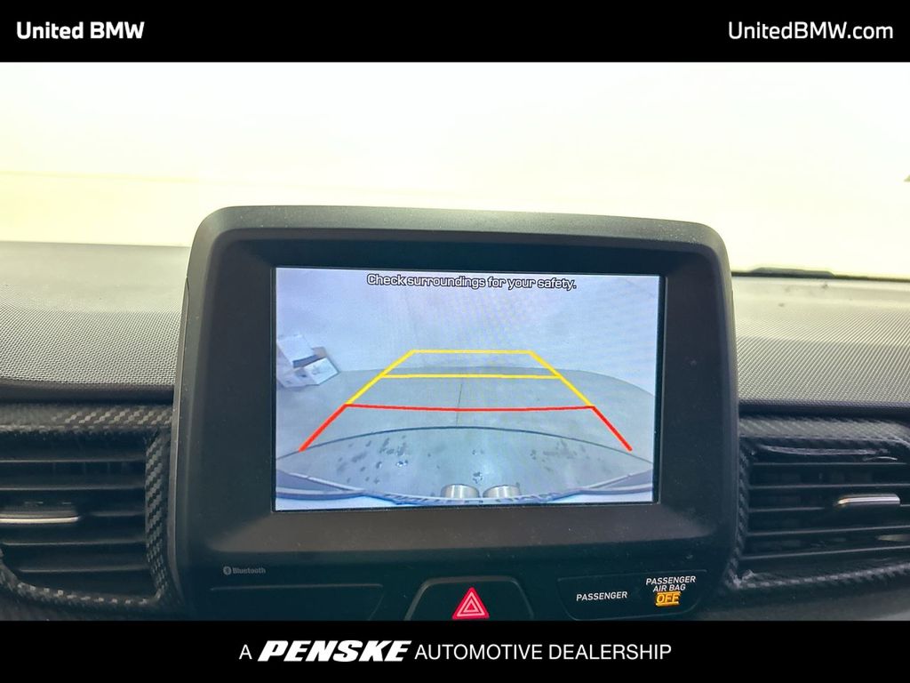 Thumbnail: 2020 Hyundai Veloster - 17