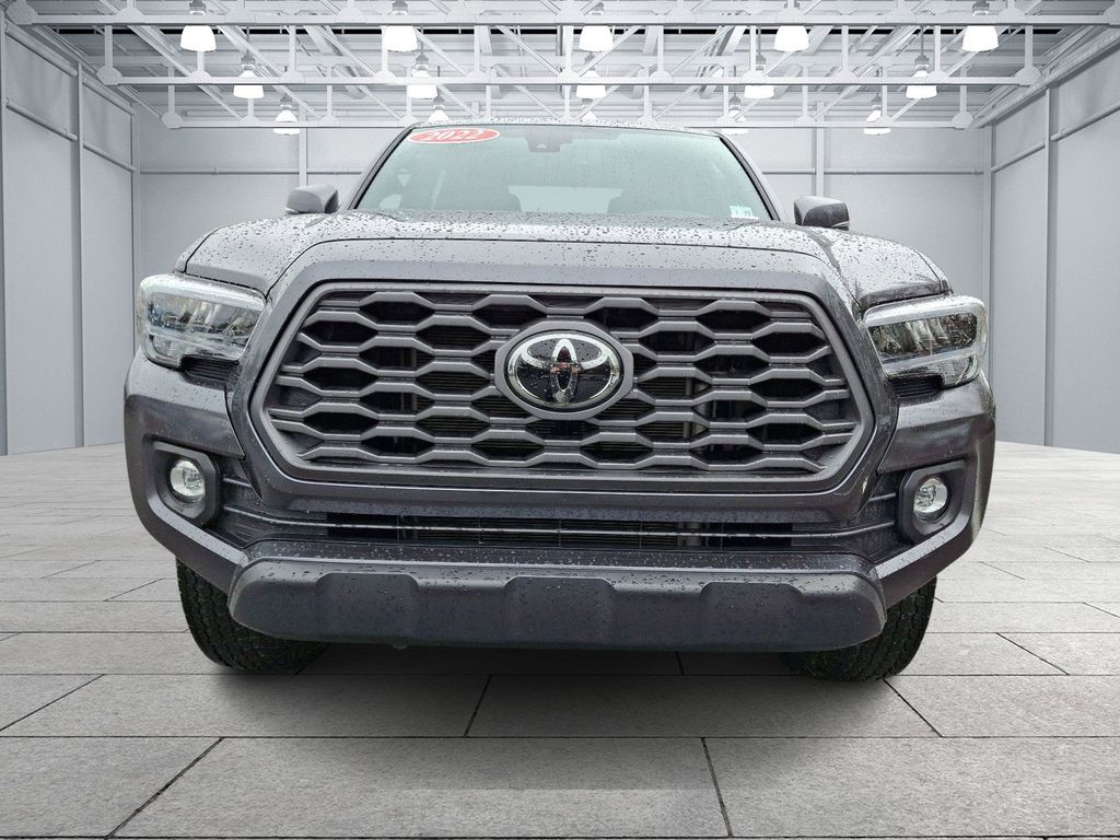 2022 Toyota Tacoma TRD Off-Road 2