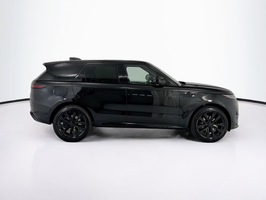 Thumbnail: 2026 Land Rover Range Rover Sport - 4