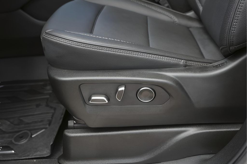 Used Car 2024 Gmc Yukon  Denali For Sale Under $70,000 In Austin, Texas