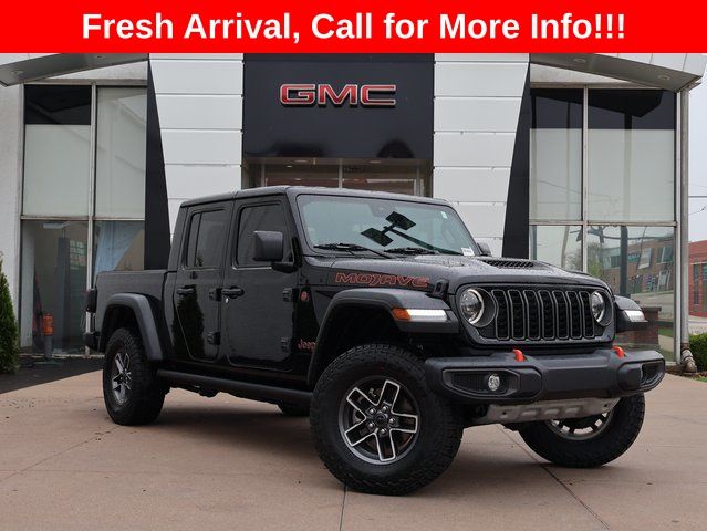 Black Clearcoat 2024 Jeep Gladiator Mojave Crew Cab 4WD Pickup Truck Four-Wheel Drive 8-Speed Automatic