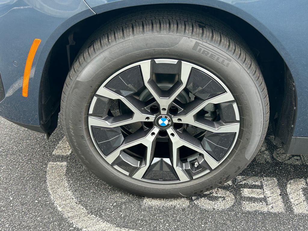 Thumbnail: 2026 BMW X3 - 9