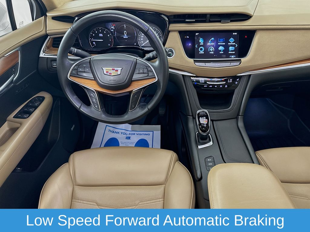 Used Car 2018 Cadillac Xt5  Platinum For Sale Under $25,000 In San Antonio, Texas