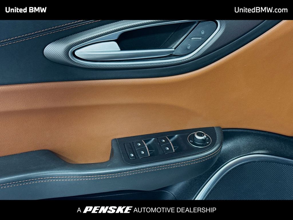 Thumbnail: 2020 Alfa Romeo Giulia - 3