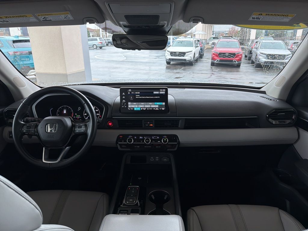 Thumbnail: 2023 Honda Pilot - 11