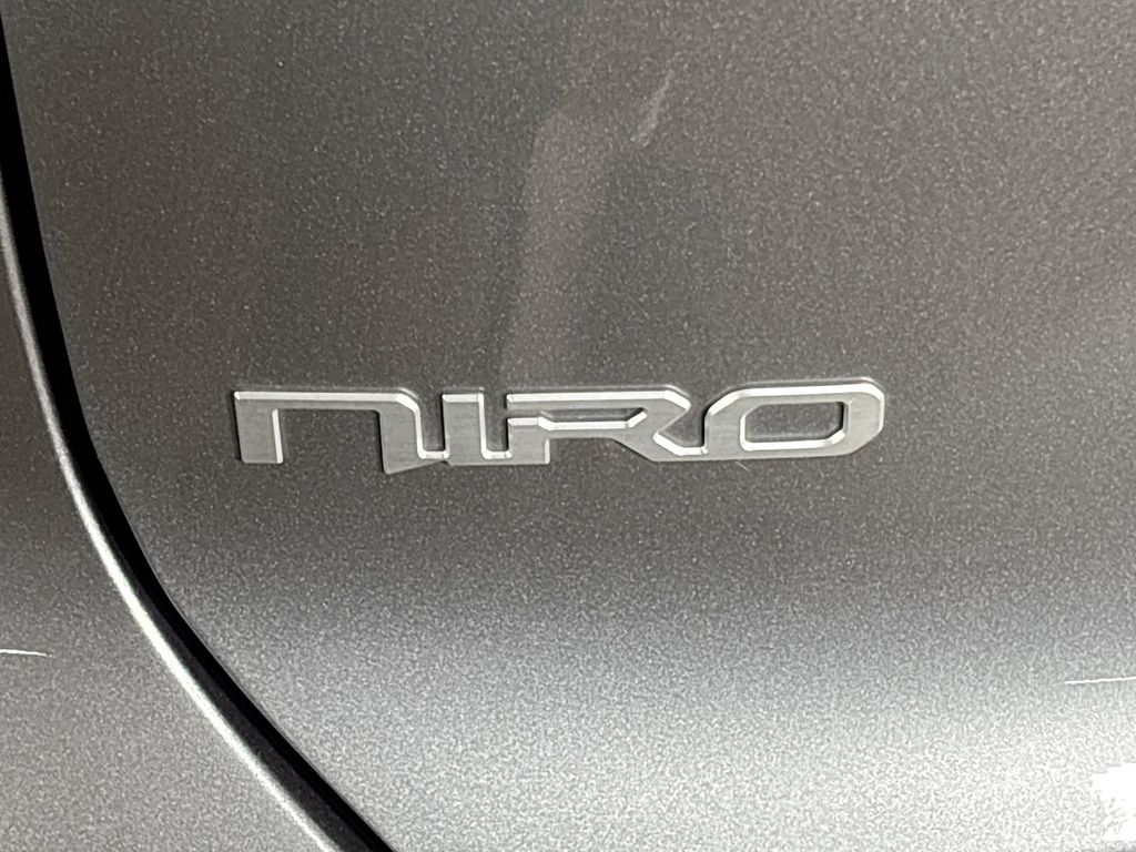 2023 Kia Niro EX