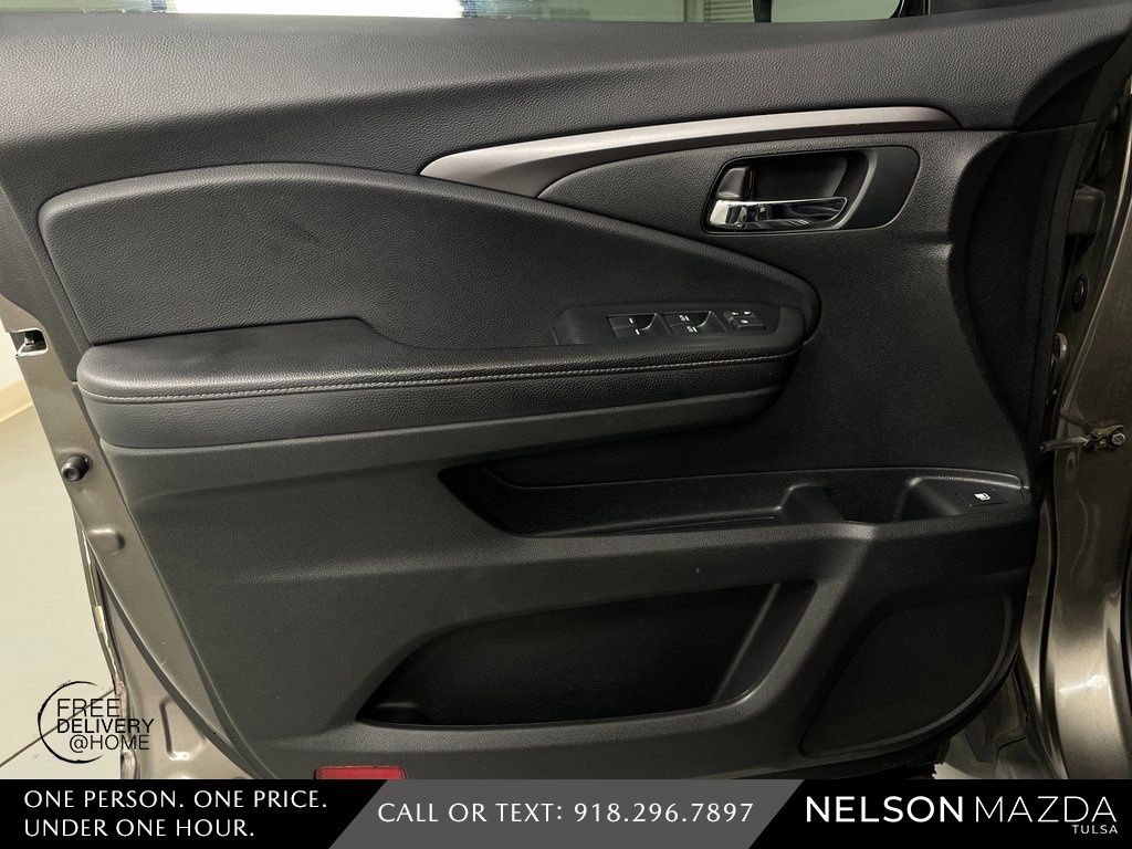 Used 2020 Gray Honda RTL image 20