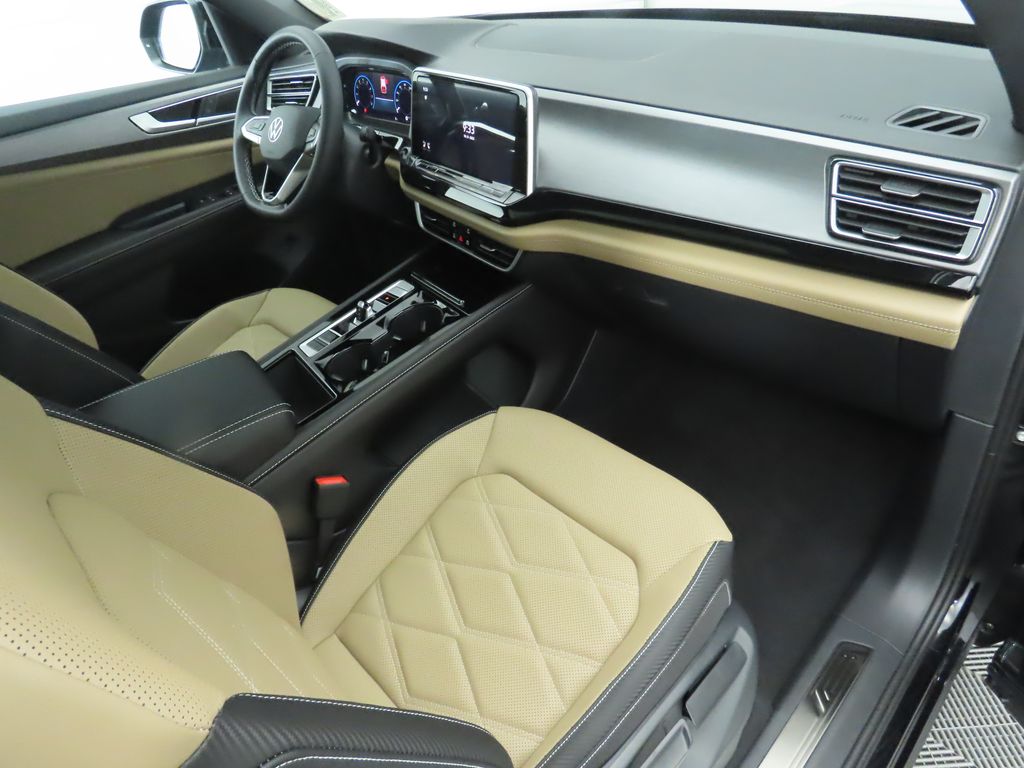 Thumbnail: 2026 Volkswagen Atlas - 17