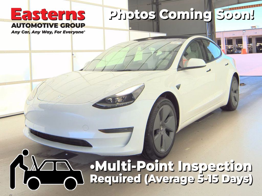 2023 Tesla Model 3 -'s photo
