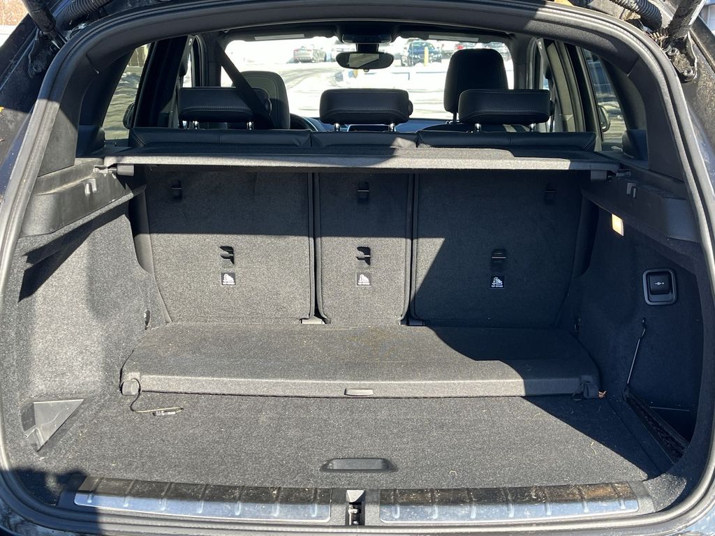 Thumbnail: 2018 BMW X1 - 24