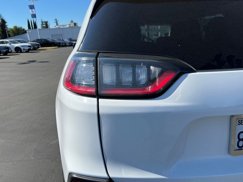 2020 Jeep Cherokee Latitude 10