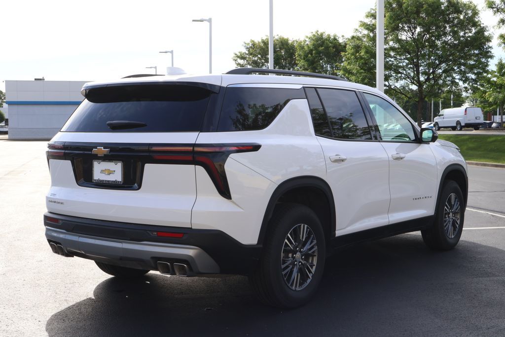 Thumbnail: 2026 Chevrolet Traverse - 8