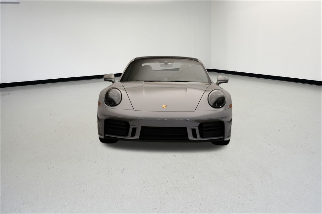 Thumbnail: 2026 Porsche 911 - 10