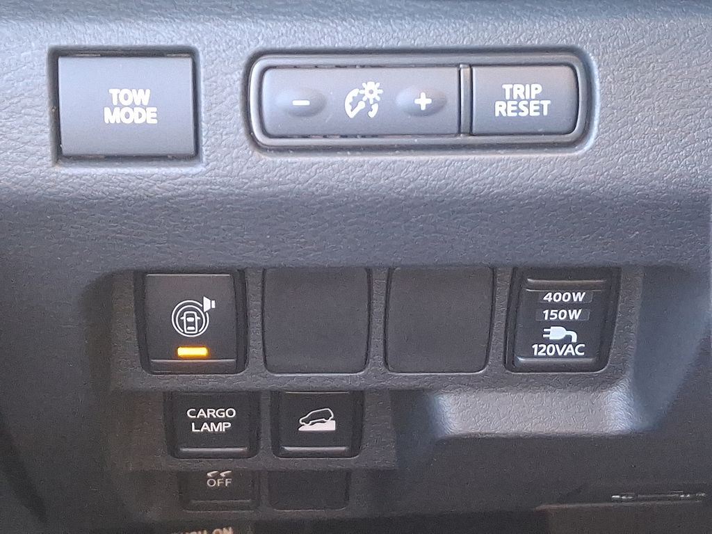 2022 Nissan Frontier SV 23