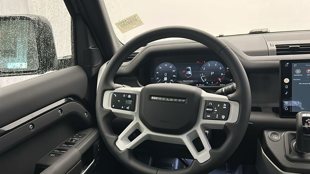 Thumbnail: 2025 Land Rover Defender - 24