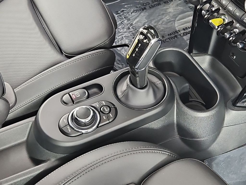 Thumbnail: 2024 MINI Cooper - 15