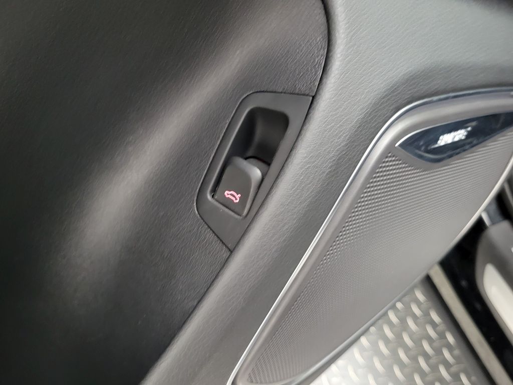 Thumbnail: 2016 Audi Q3 - 32