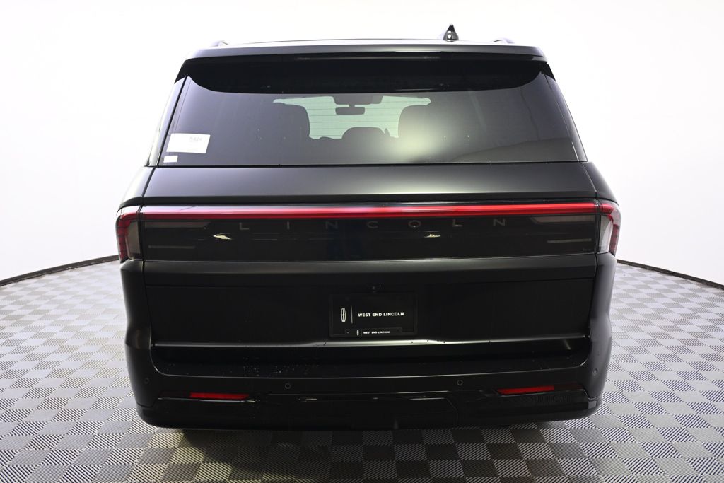 New 2026 Black Lincoln Reserve image 5