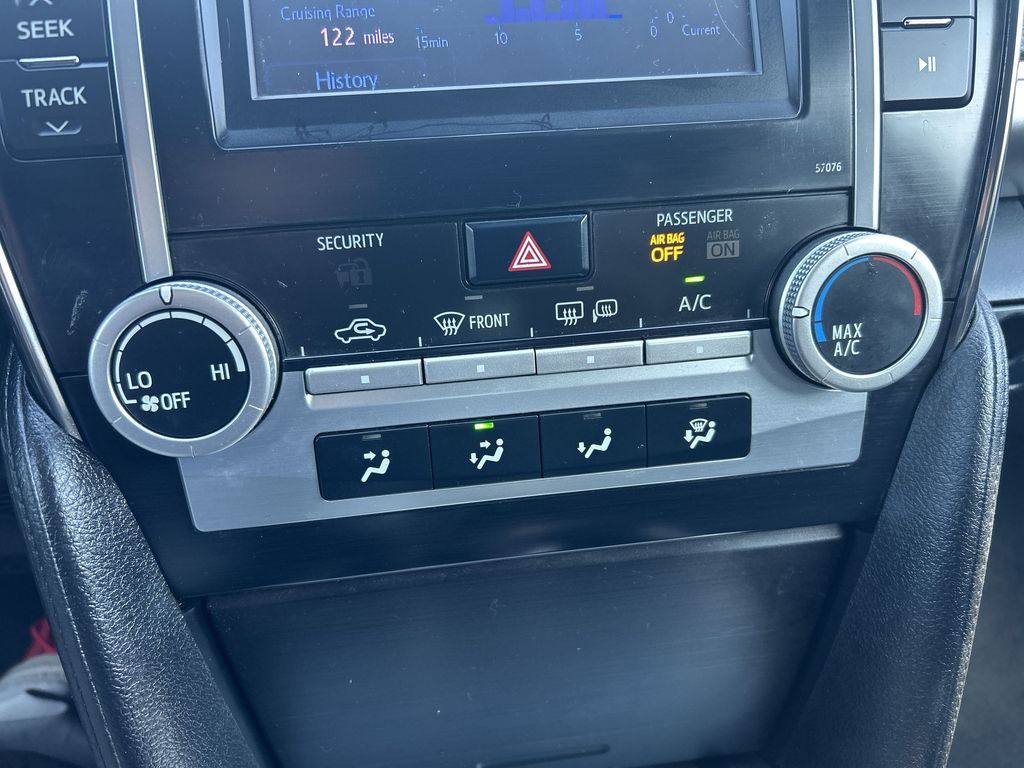 Thumbnail: 2013 Toyota Camry - 17