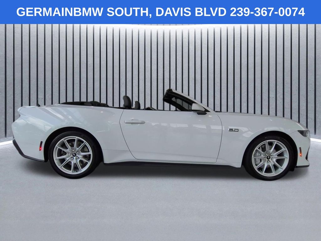Used 2025 White Ford GT Premium image 4