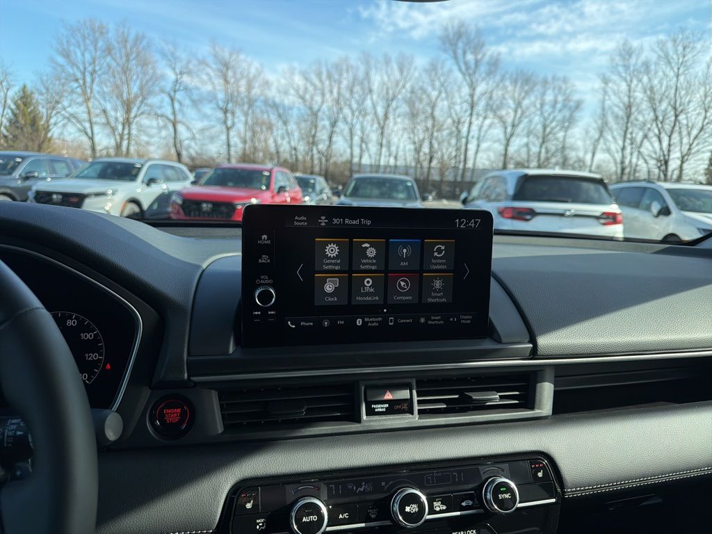 Thumbnail: 2025 Honda Pilot - 14