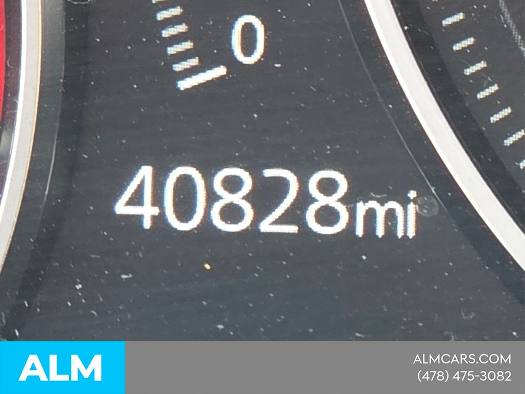 Used 2025 Black Mazda 3.3 Turbo Preferred image 27