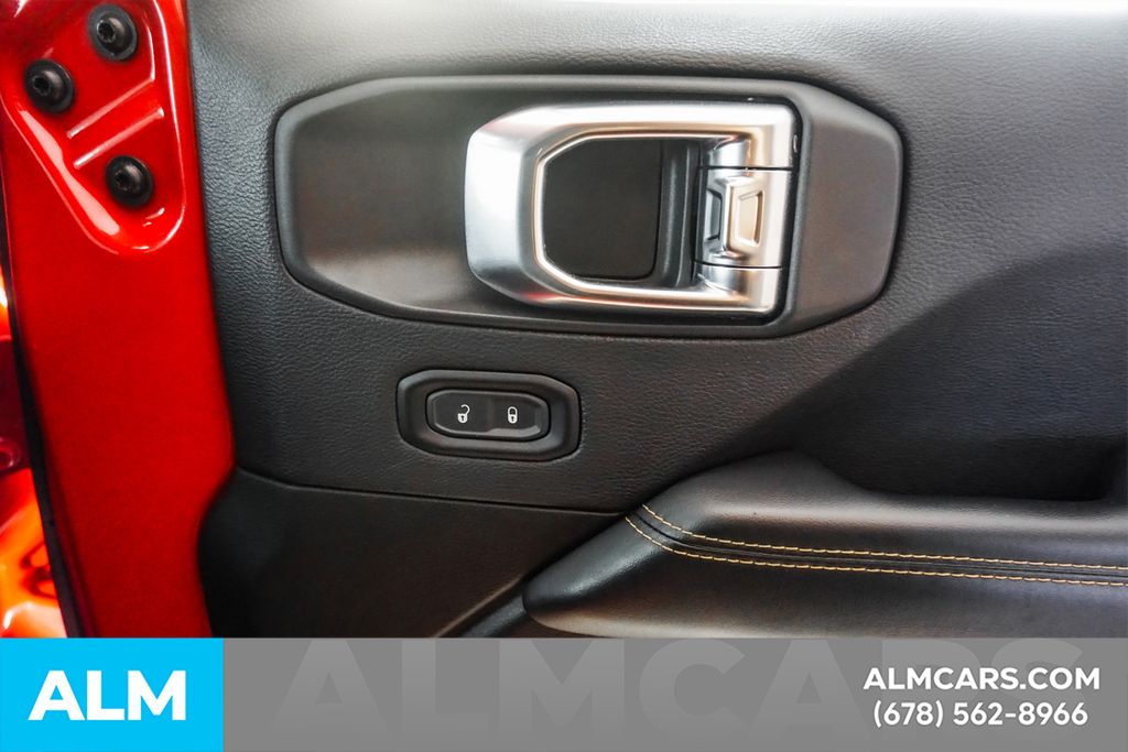 Used 2025 Red Jeep Sahara image 42