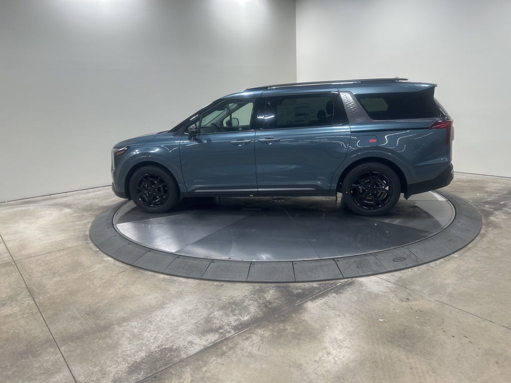new 2026 Kia Carnival car, priced at $47,685