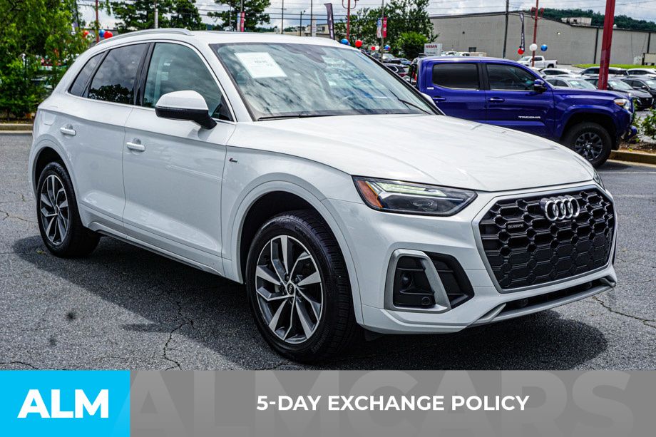 Used 2024 White Audi 45 S line Premium image 3