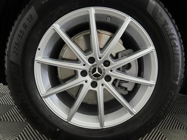 Thumbnail: 2026 Mercedes-Benz GLE - 30