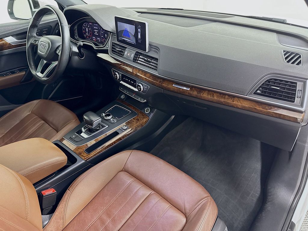 Thumbnail: 2018 Audi Q5 - 31