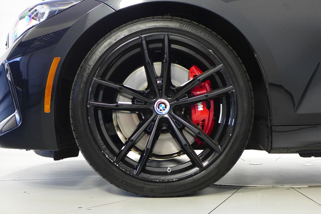 Thumbnail: 2023 BMW 3 Series - 5