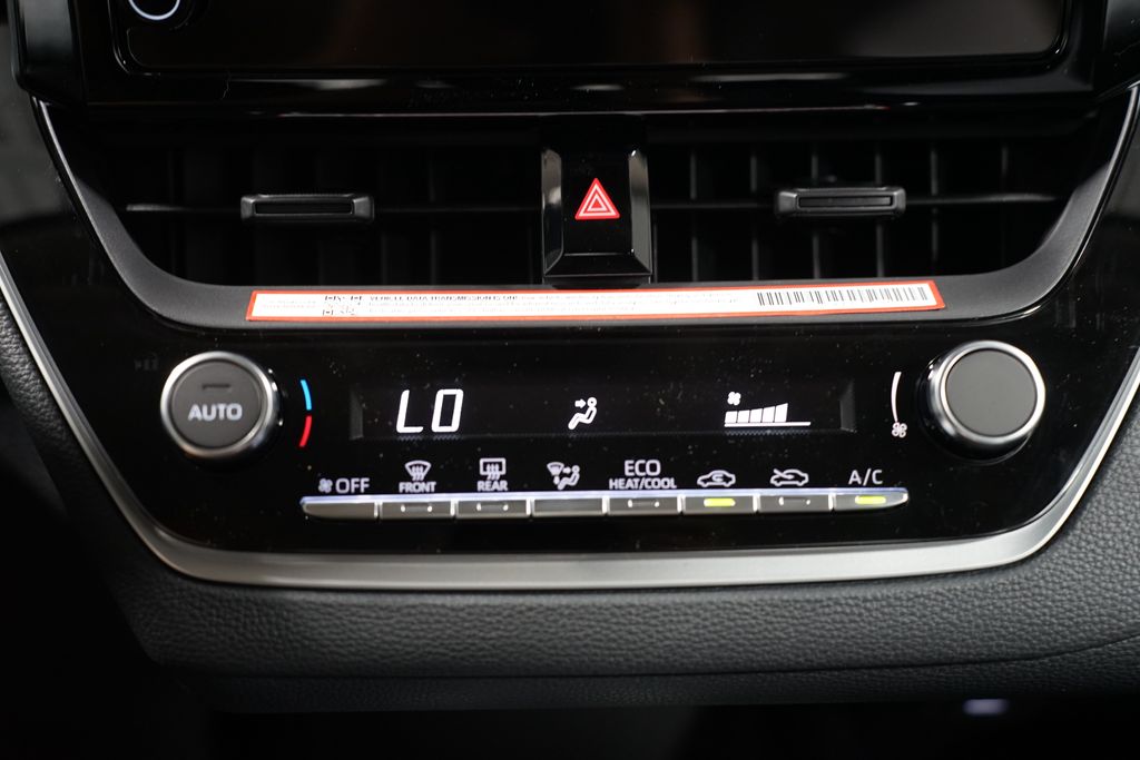 2025 Toyota Corolla LE 20