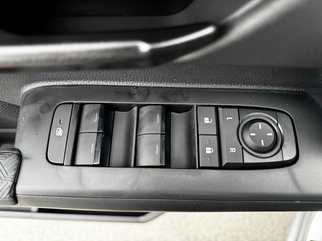 2025 Toyota Tacoma SR5 Double Cab photo 20