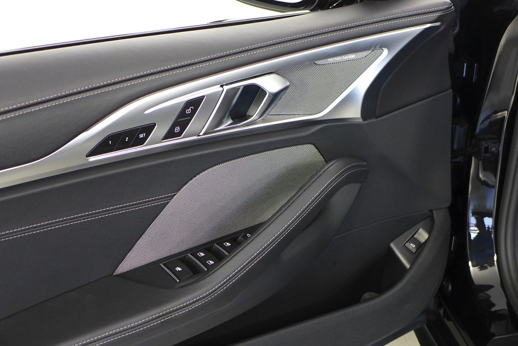 Thumbnail: 2022 BMW 8 Series - 13