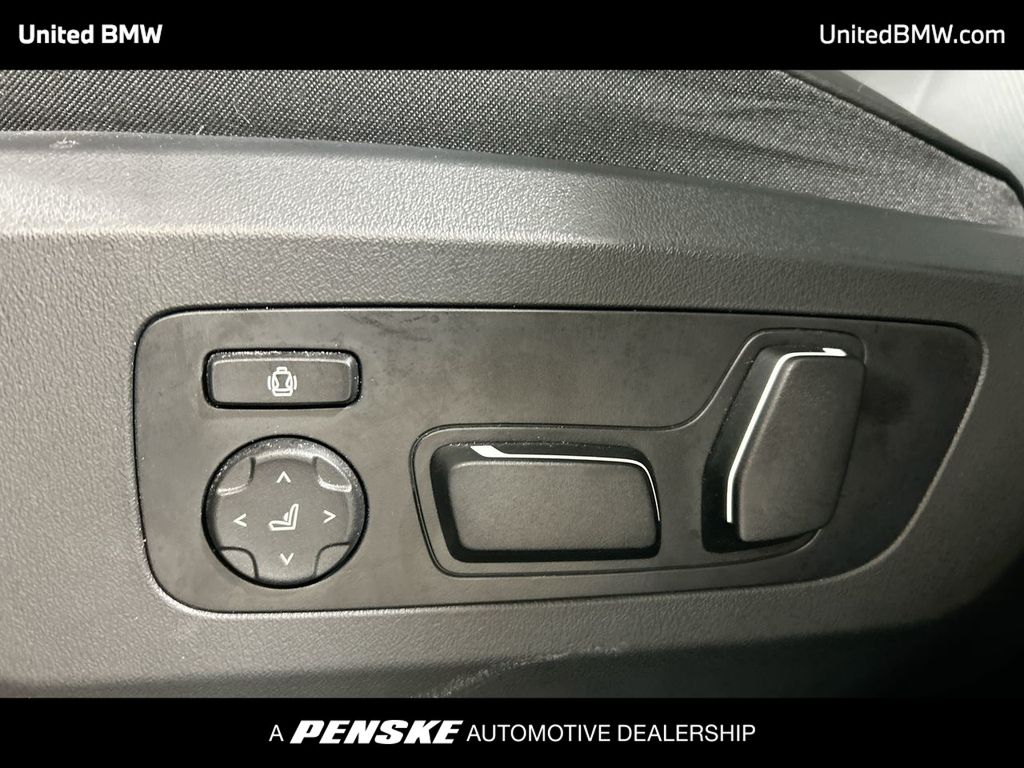 Thumbnail: 2025 BMW X3 - 12