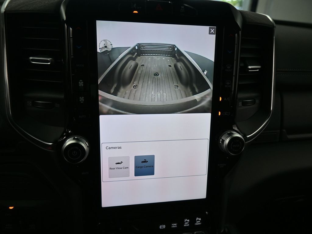 New 2026 Diamond Black Crystal Pearlcoat Ram Laramie image 21