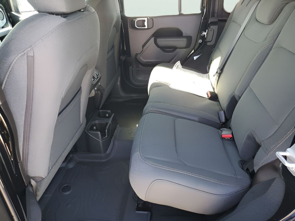 New Car 2025 Jeep Wrangler  For Sale Under $40,000 In Austin, Texas