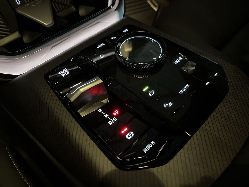 Thumbnail: 2026 BMW X3 - 20