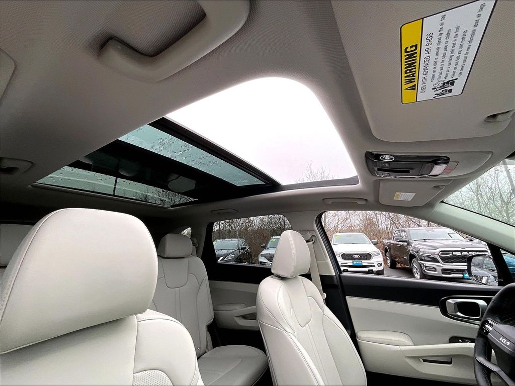 2026 Kia Sorento Hybrid — photo 15