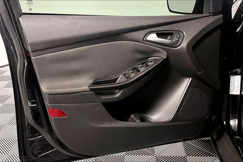 Used 2018 Ford Focus Titanium For Sale in OLIVE BRANCH, MS