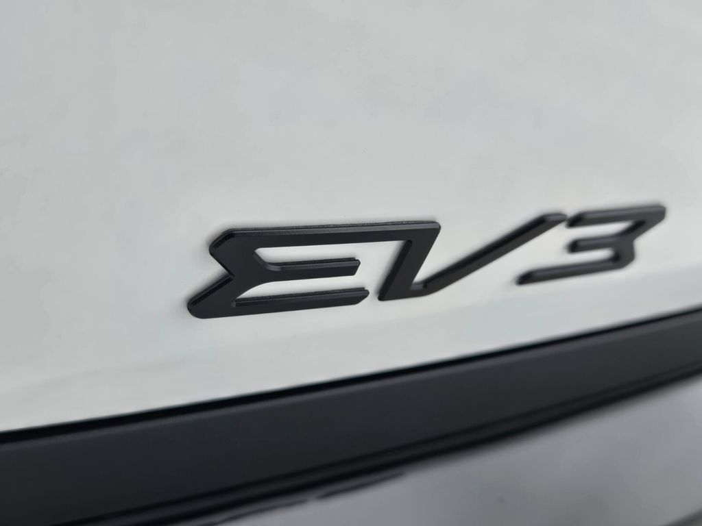 2027 Kia Ev3 - $37,130