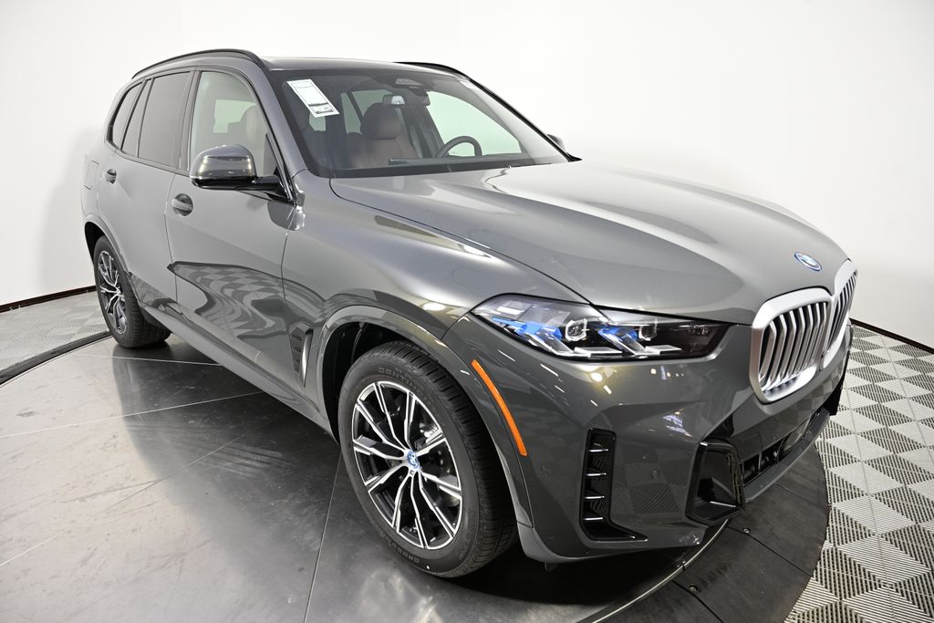 2025 BMW X5 xDrive50e 7