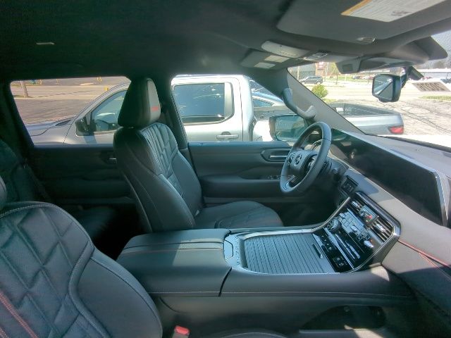 2026 Nissan Armada PRO-4X - Photo 12