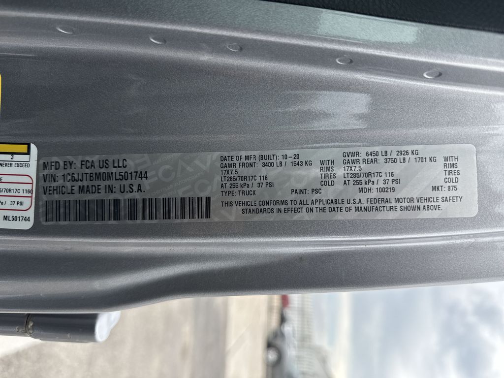 2021 Jeep Gladiator Rubicon Silver at Gullo Toyota