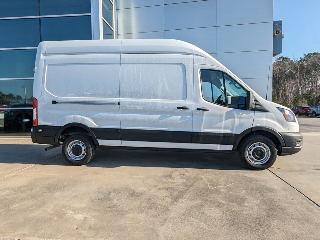 2024 Ford Transit 250