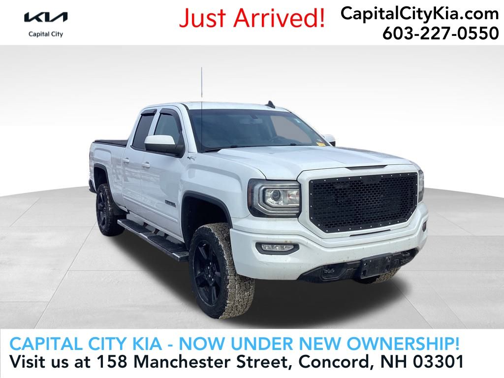2017 GMC Sierra 1500 Base Double Cab 4WD